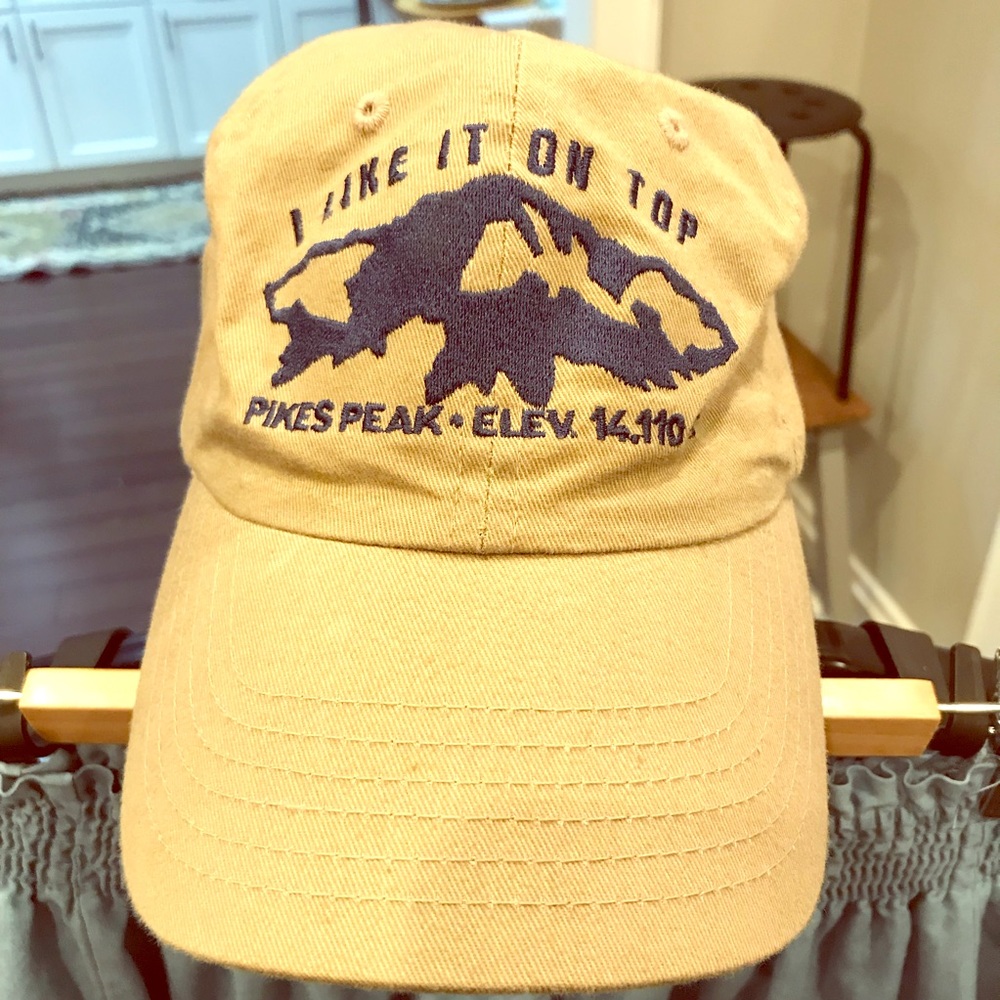Fun vintage hat